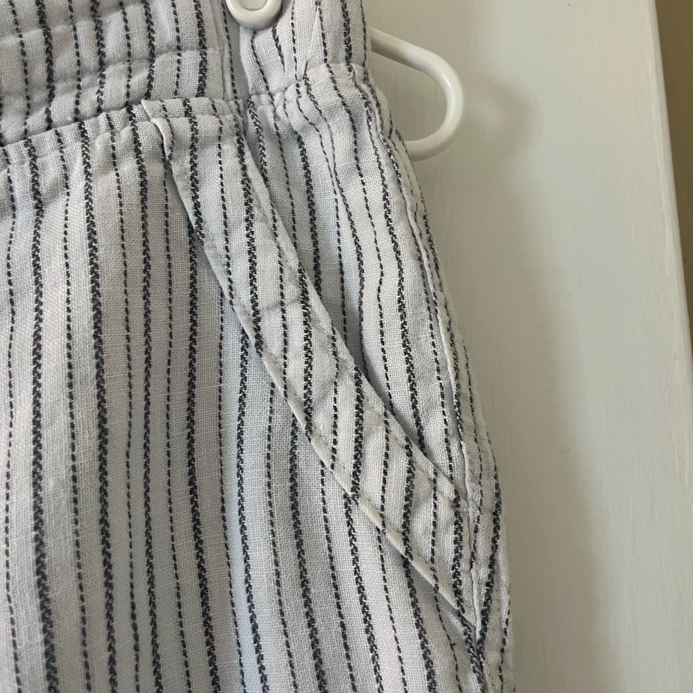 Athleta Bali 100% Linen Ankle Pants - Picture 5 of 9
